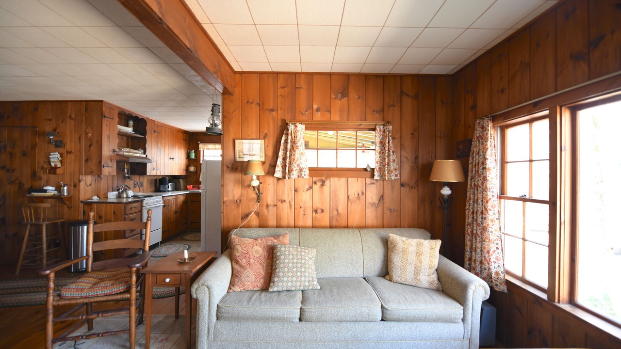 Photo of Livingroom in Gray