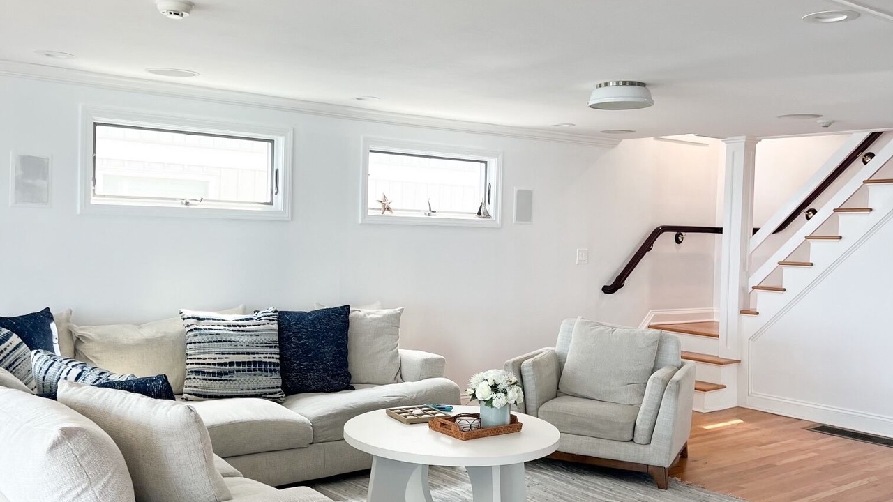 Photo of Livingroom in Milford