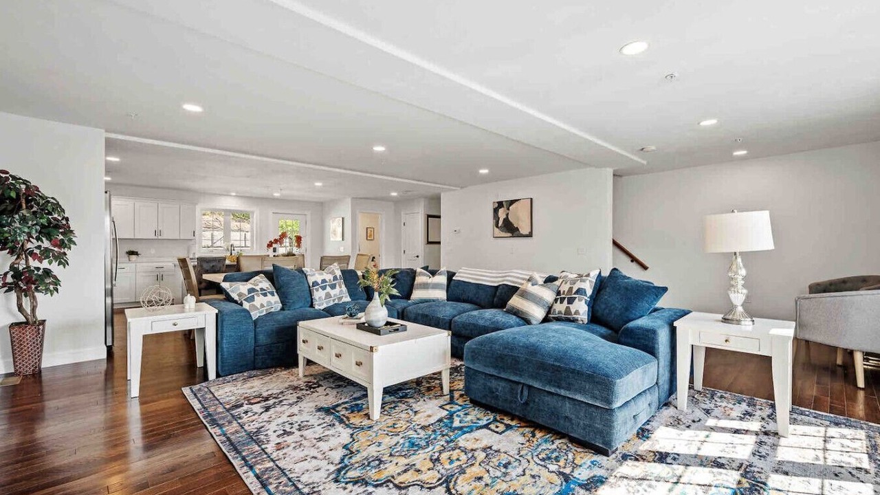 Photo of Livingroom in Worcester