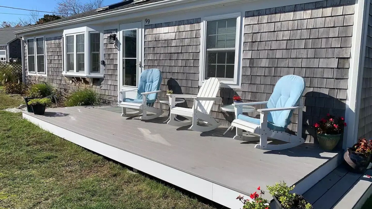 Photo of Patio Balcony in West Dennis