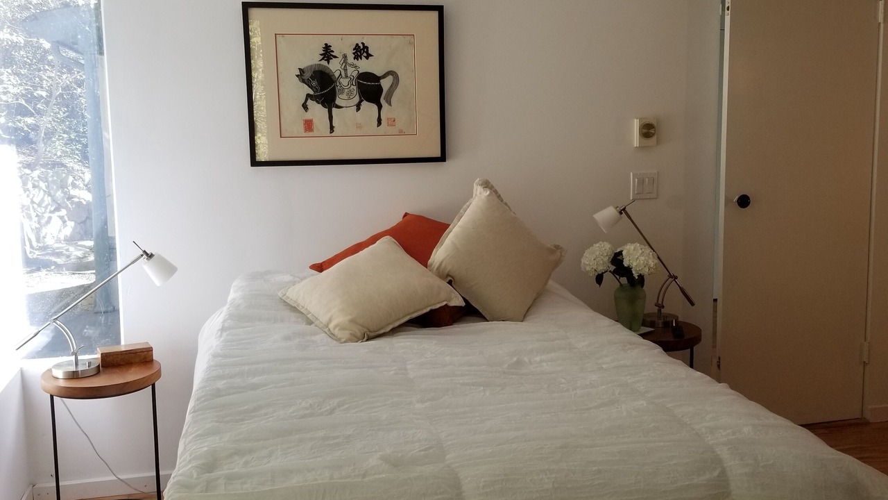 Photo of Bedroom in Clinton
