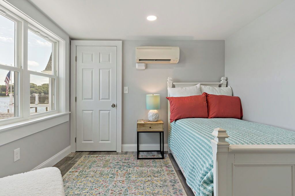 Photo of Bedroom in Dighton