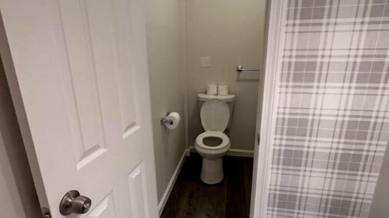 Photo of Bathroom in Yachting Village