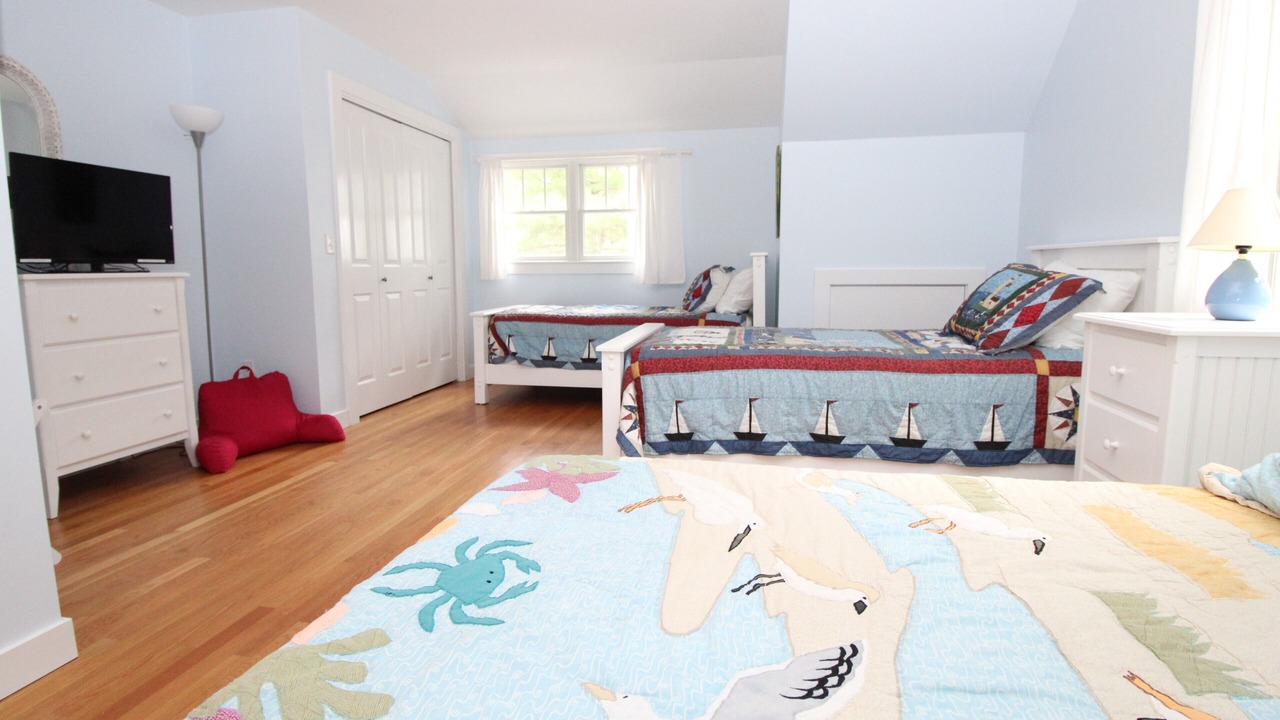 Photo of Bedroom in Cotuit