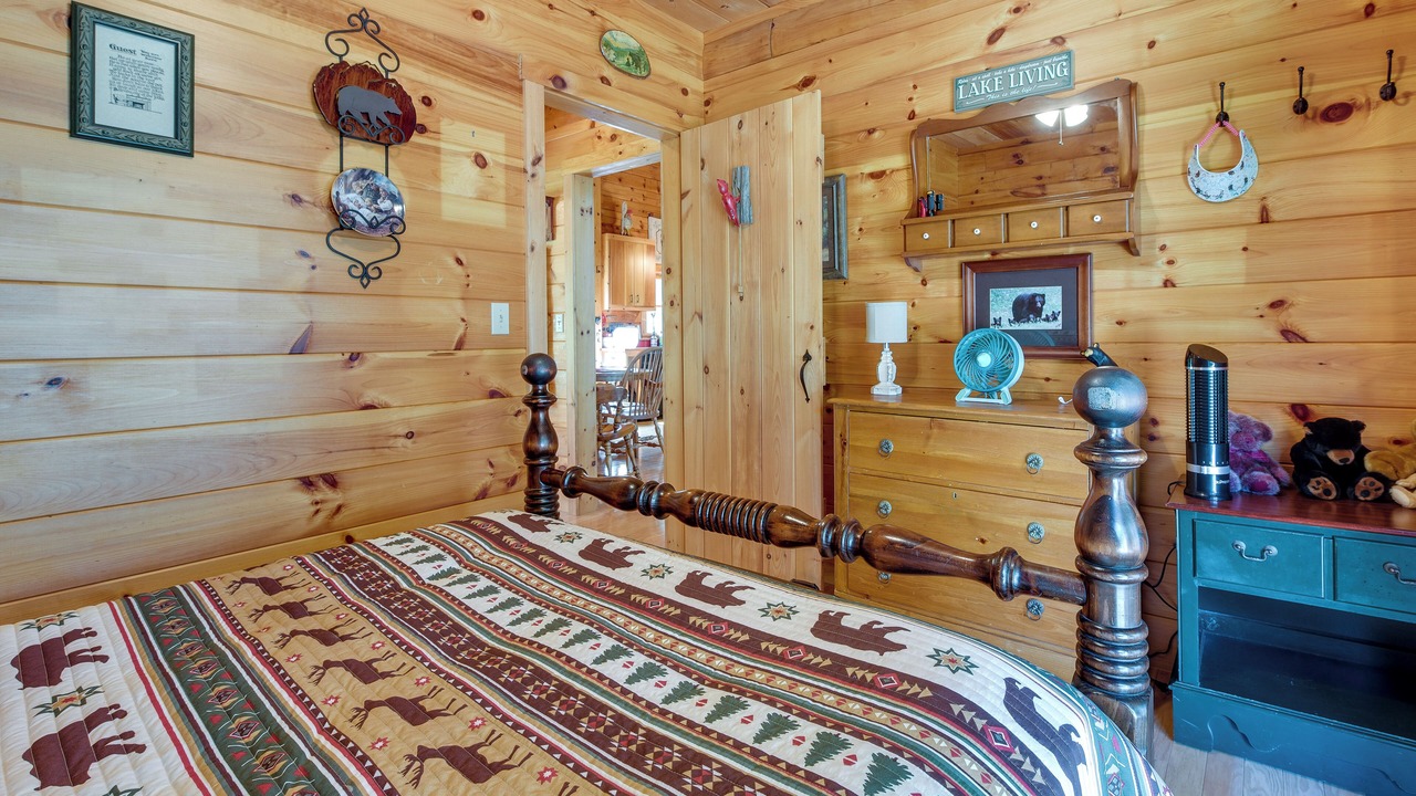 Photo of Bedroom in Meredith