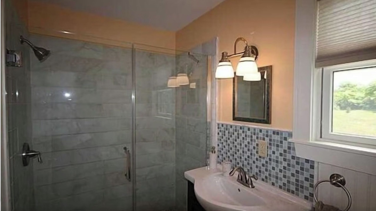 Photo of Bathroom in Block Island