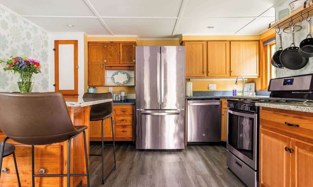 Photo of Kitchen in Woburn