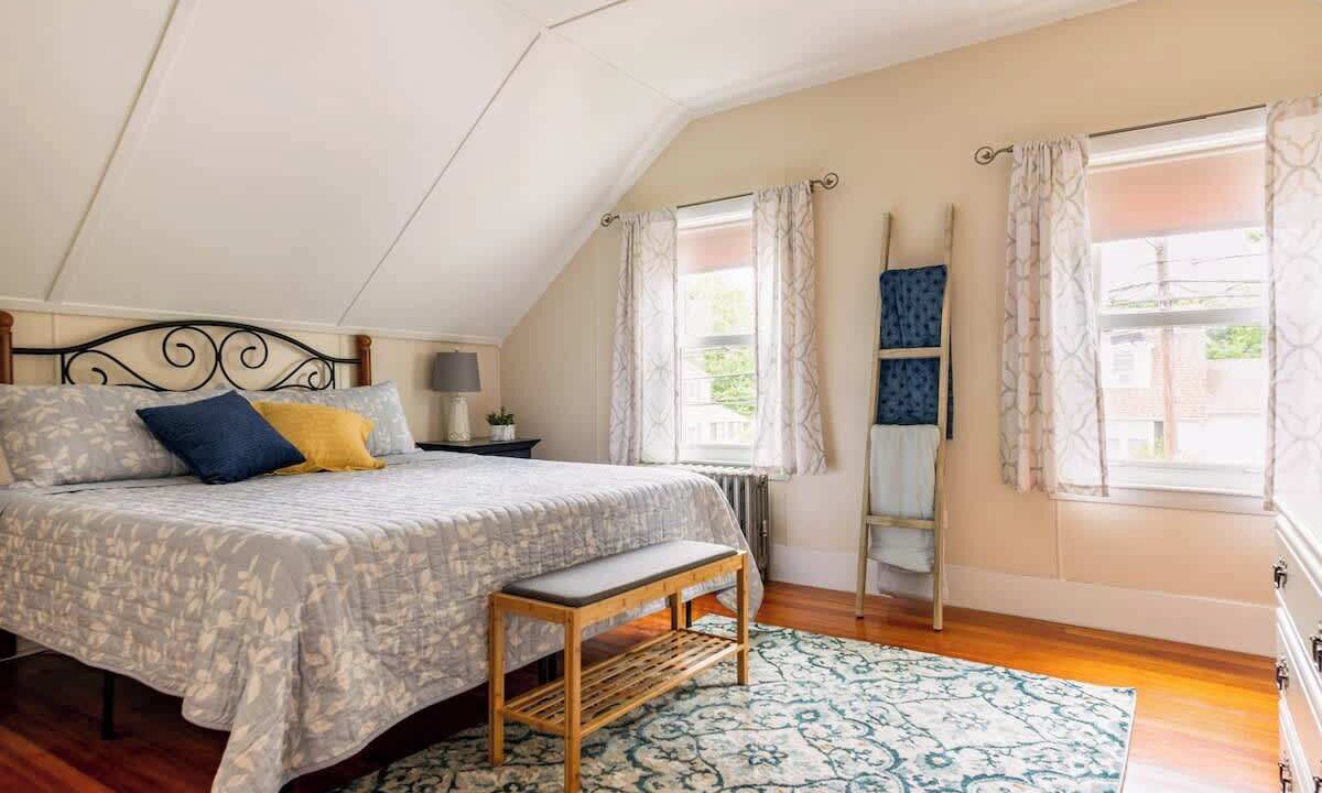 Photo of Bedroom in Woburn