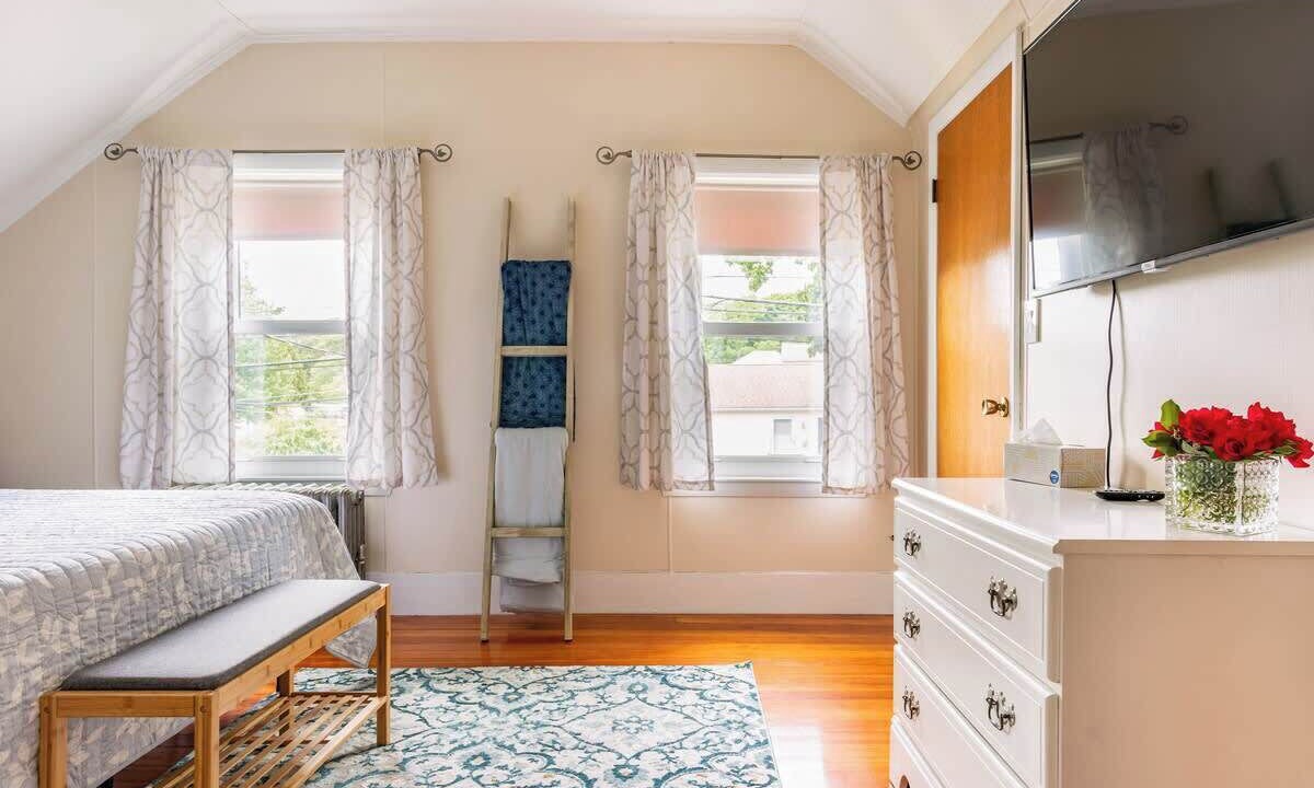 Photo of Bedroom in Woburn