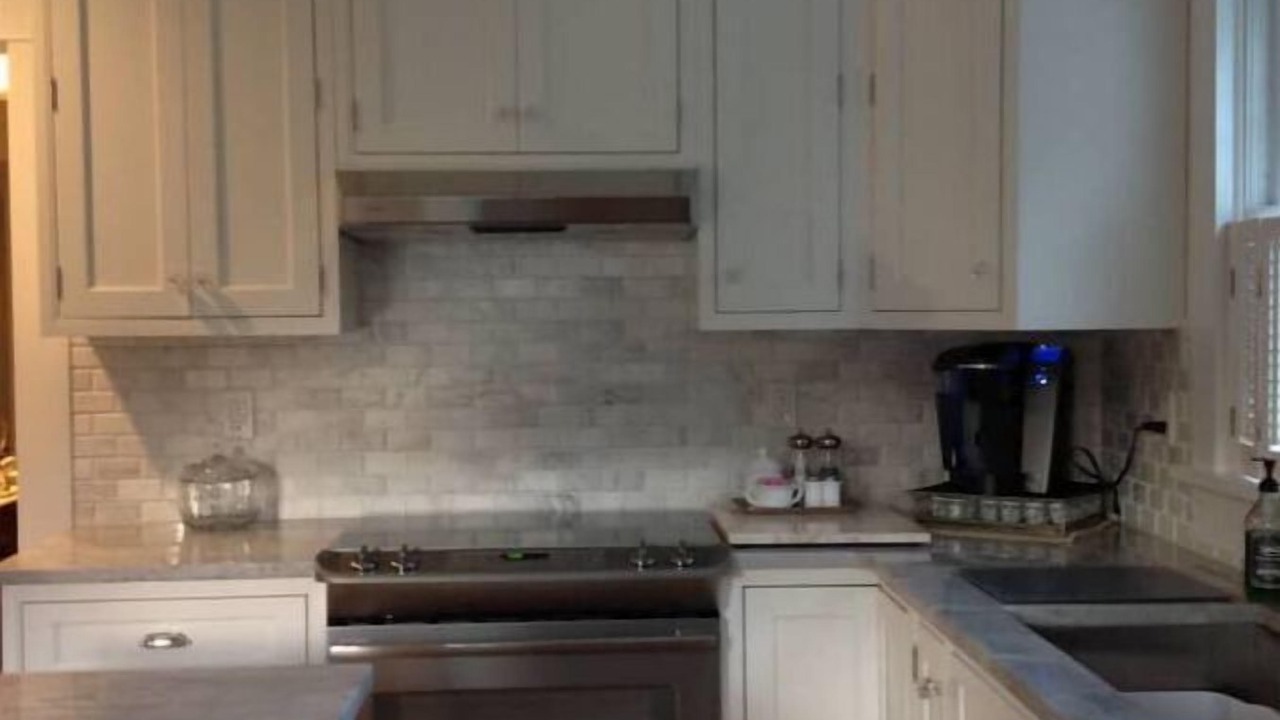 Photo of Kitchen in Bellevue Avenue Historic District