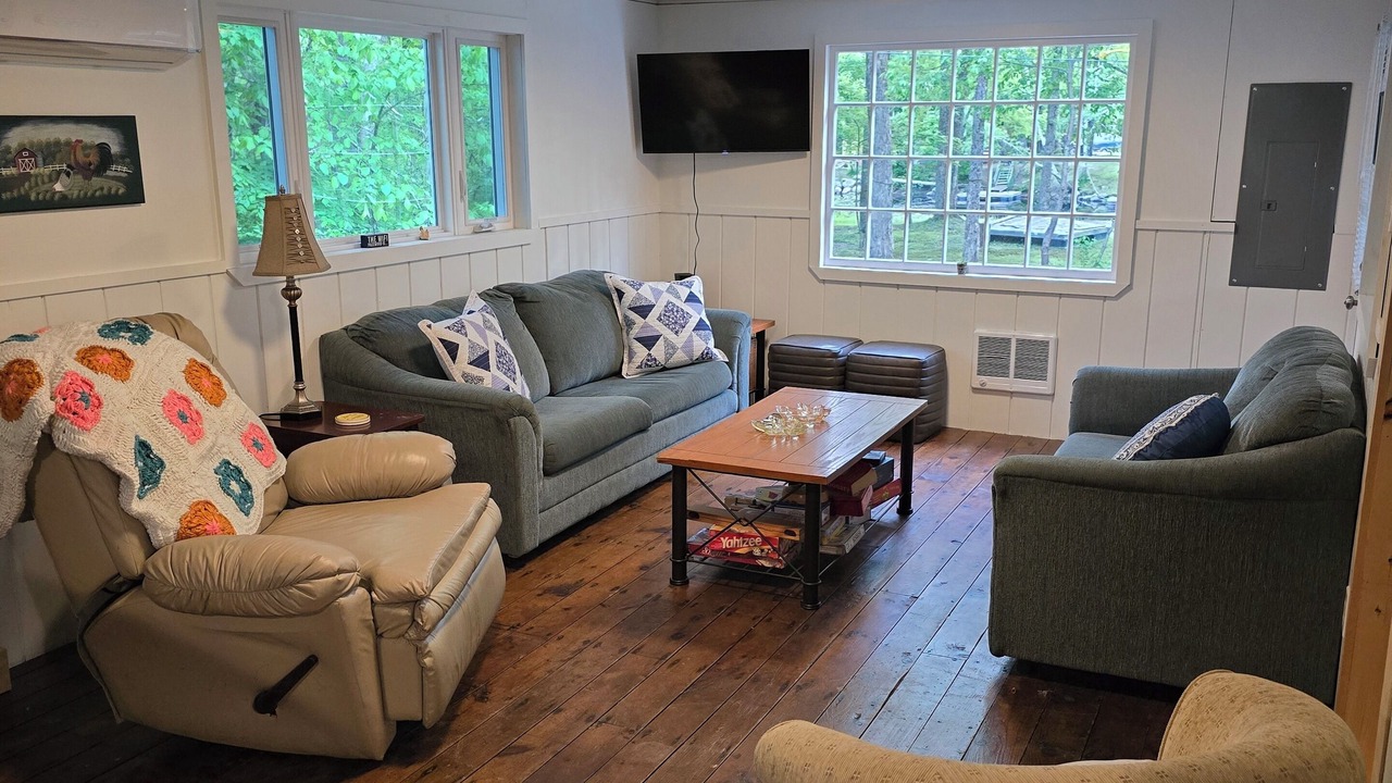Photo of Livingroom in South Casco