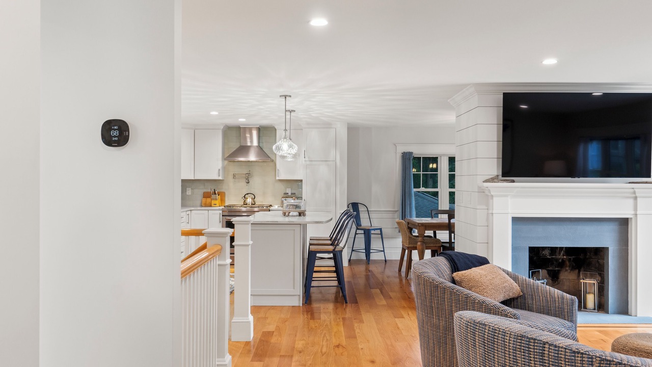 Photo of Livingroom in York Harbor