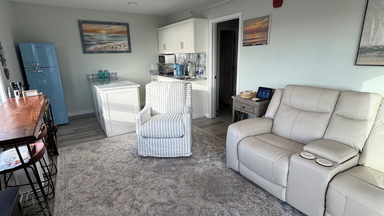 Photo of Livingroom in Hampton