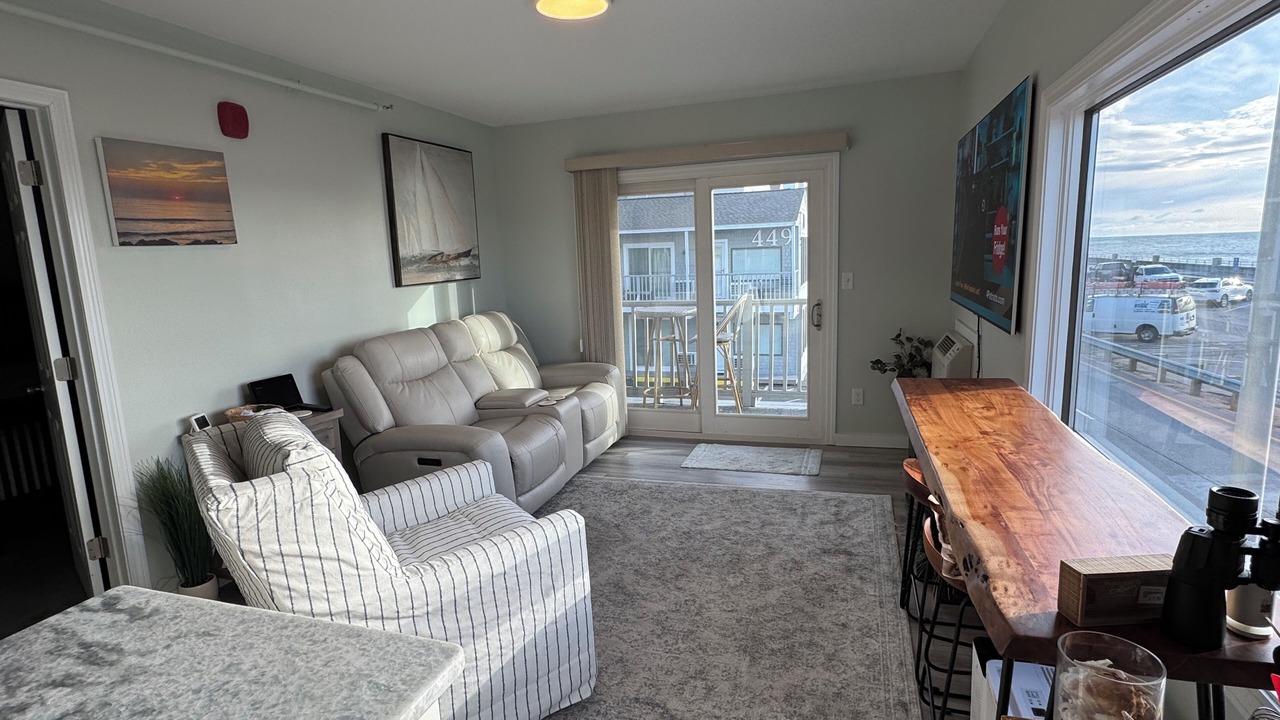Photo of Livingroom in Hampton