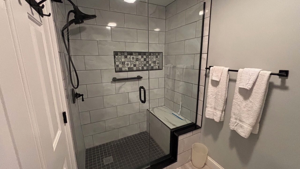 Photo of Bathroom in Ogunquit
