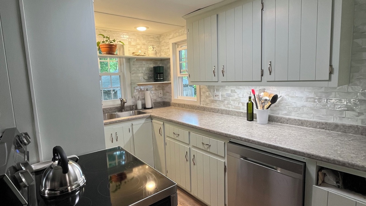Photo of Kitchen in West Yarmouth