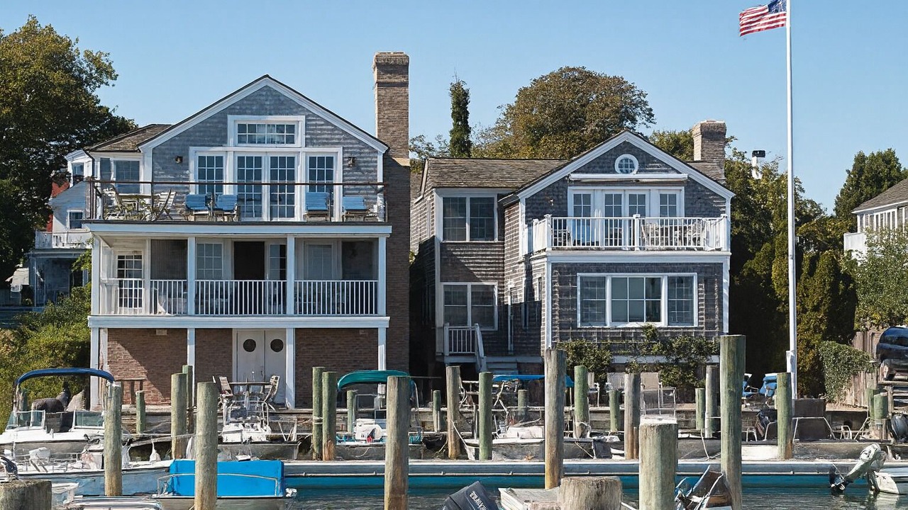 Photo of Others in Edgartown