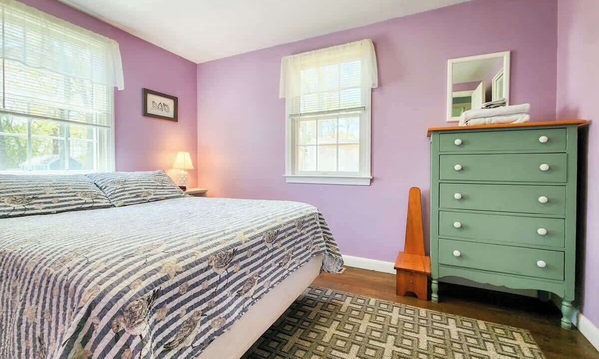 Photo of Bedroom in West Yarmouth