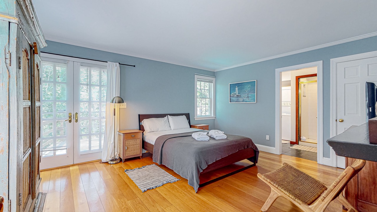 Photo of Bedroom in West Tisbury