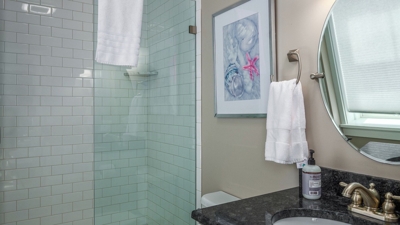 Photo of Bathroom in Yachting Village