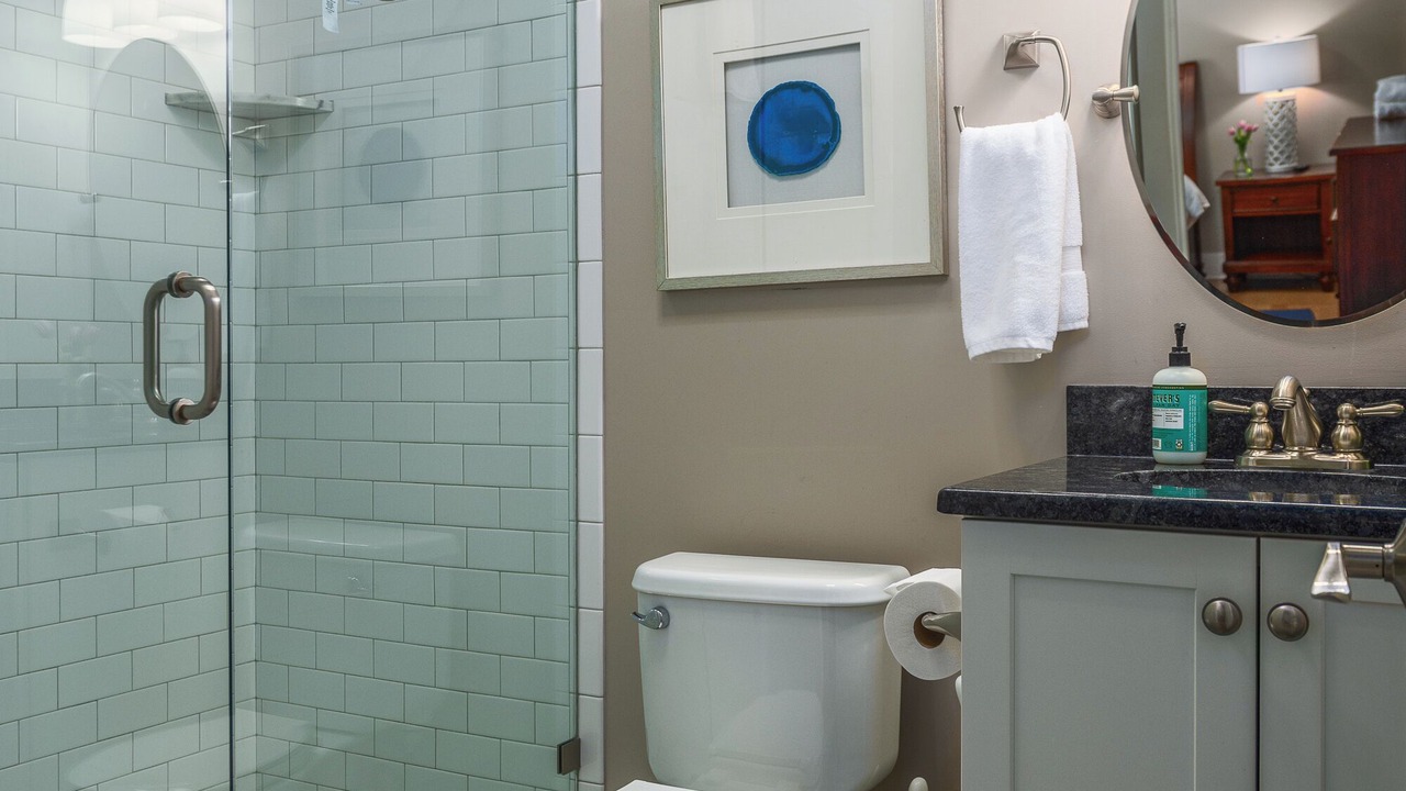 Photo of Bathroom in Yachting Village