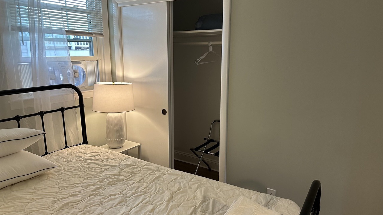 Photo of Bedroom in Seabrook