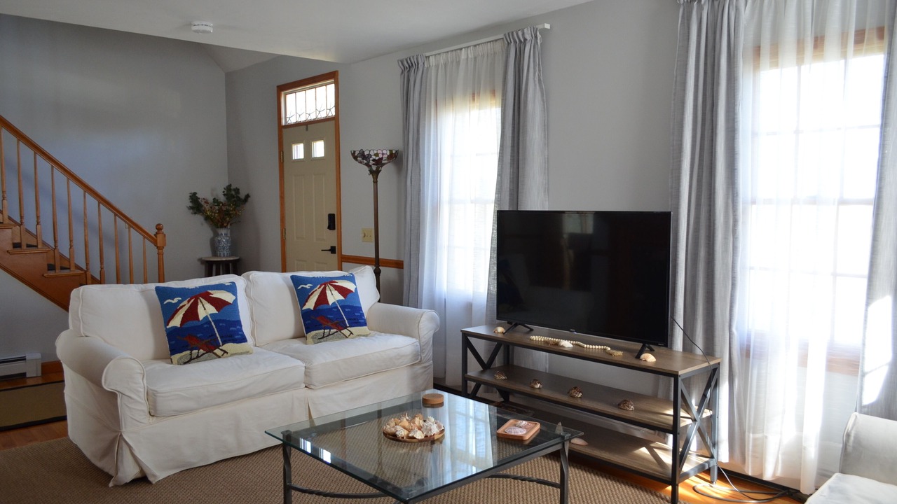 Photo of Livingroom in Bass River