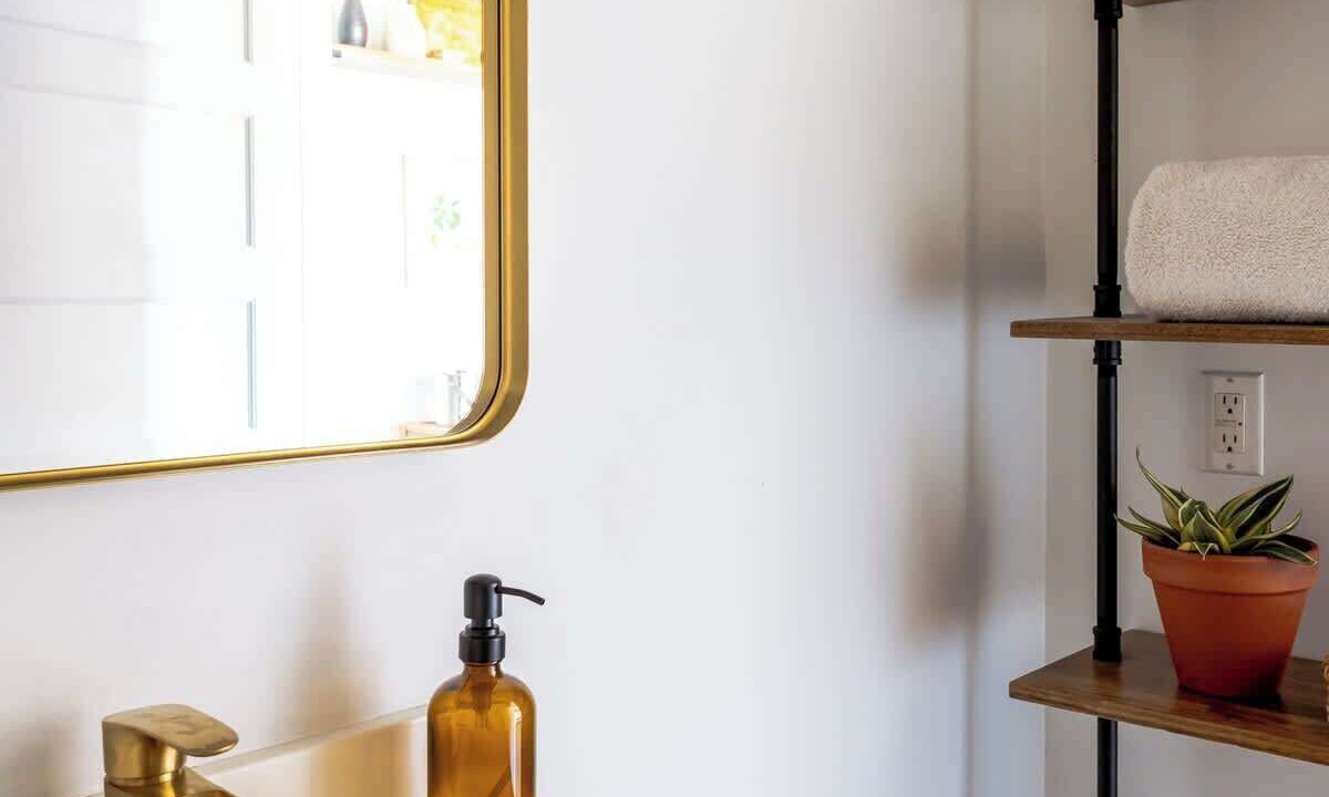 Photo of Bathroom in Off Broadway