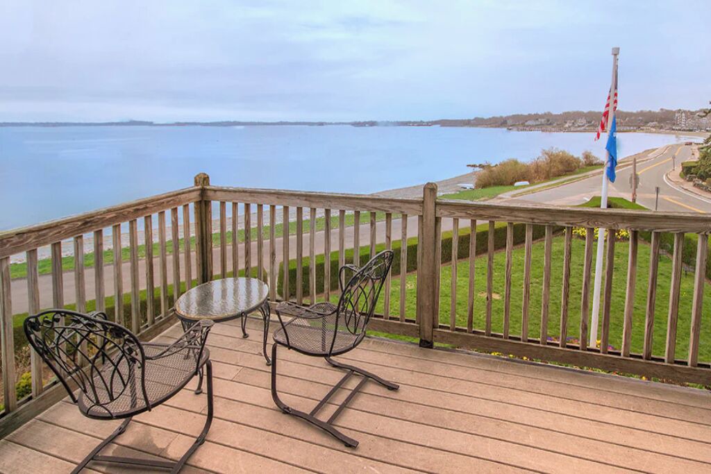 Photo of Patio Balcony in Jamestown