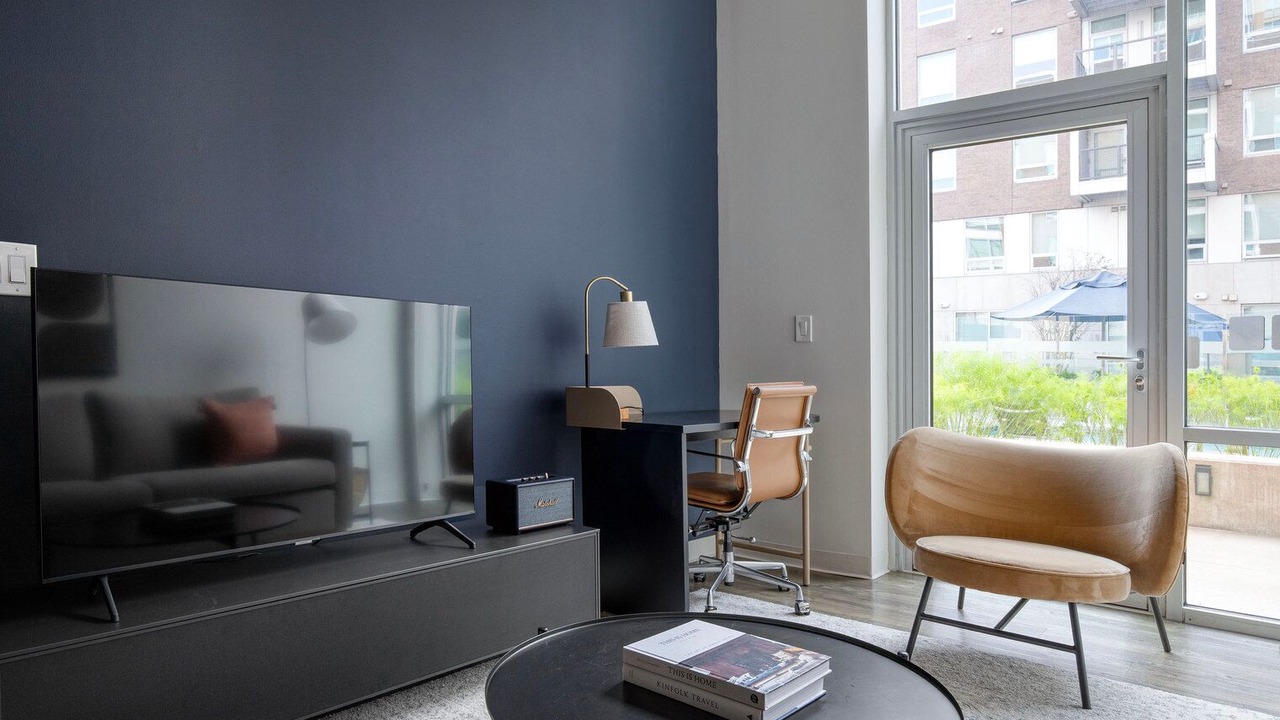 Photo of Livingroom in East Cambridge