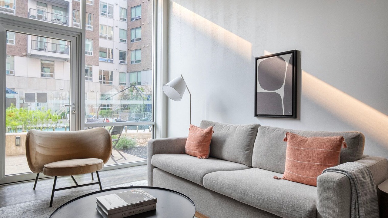 Photo of Livingroom in East Cambridge