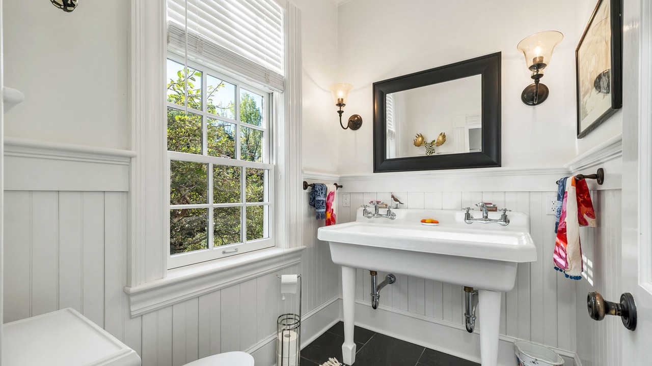 Photo of Bathroom in Tuftonboro
