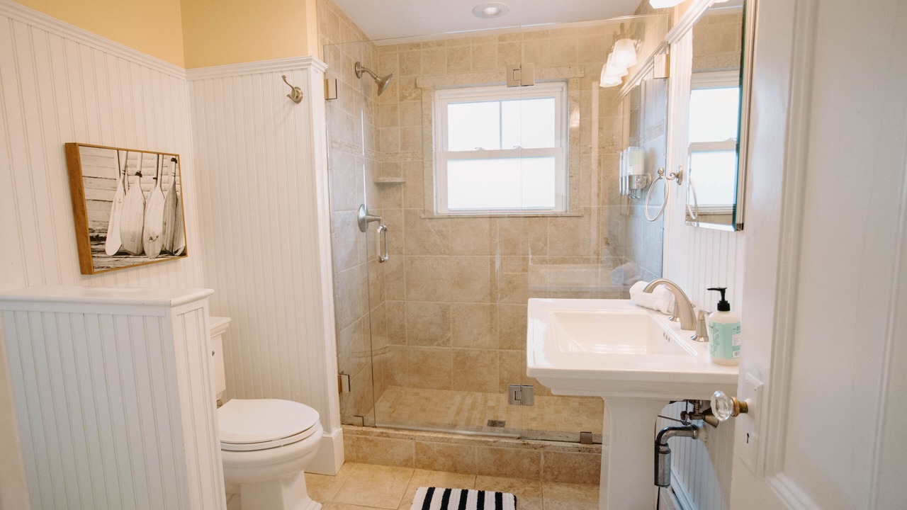 Photo of Bathroom in Ogunquit