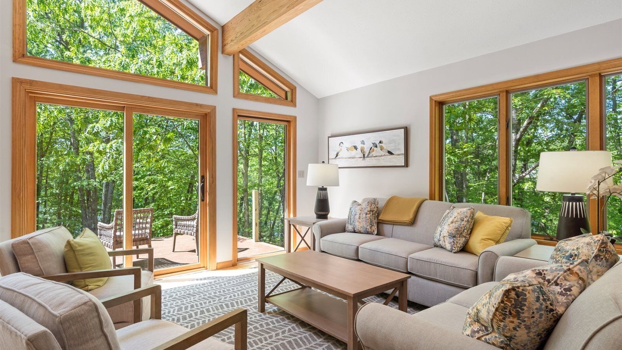 Photo of Livingroom in Lyman