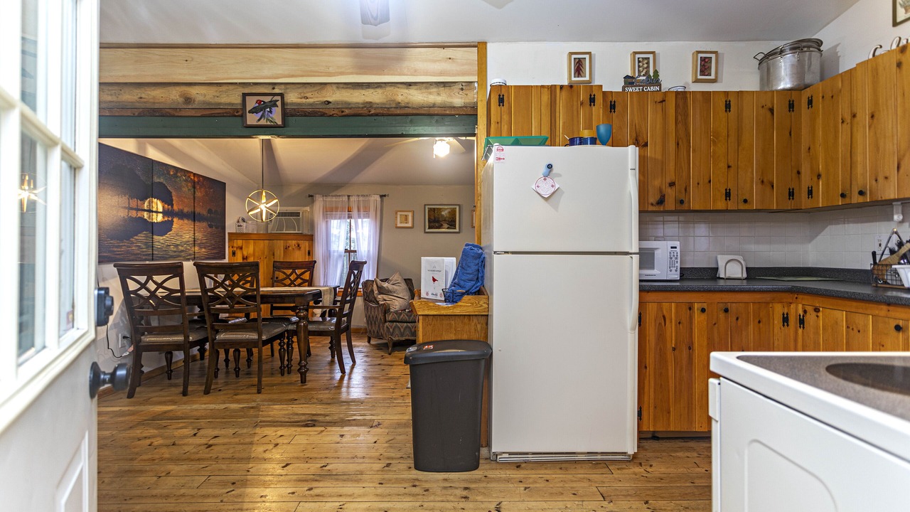 Photo of Kitchen in West Buxton