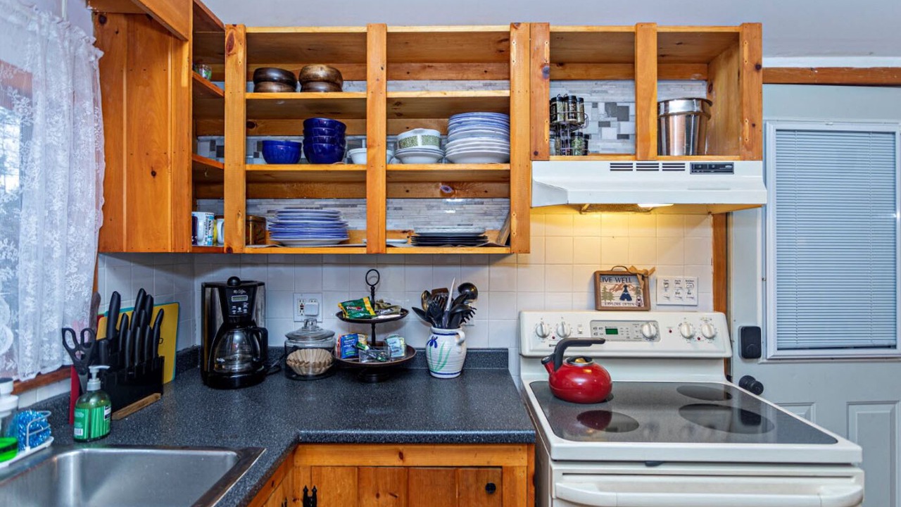 Photo of Kitchen in West Buxton