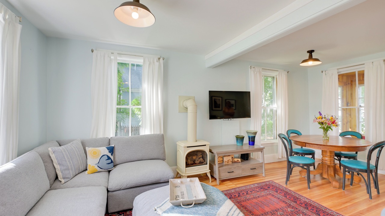 Photo of Livingroom in Bar Harbor