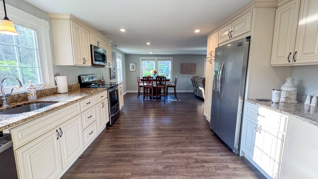 Photo of Kitchen in Niantic