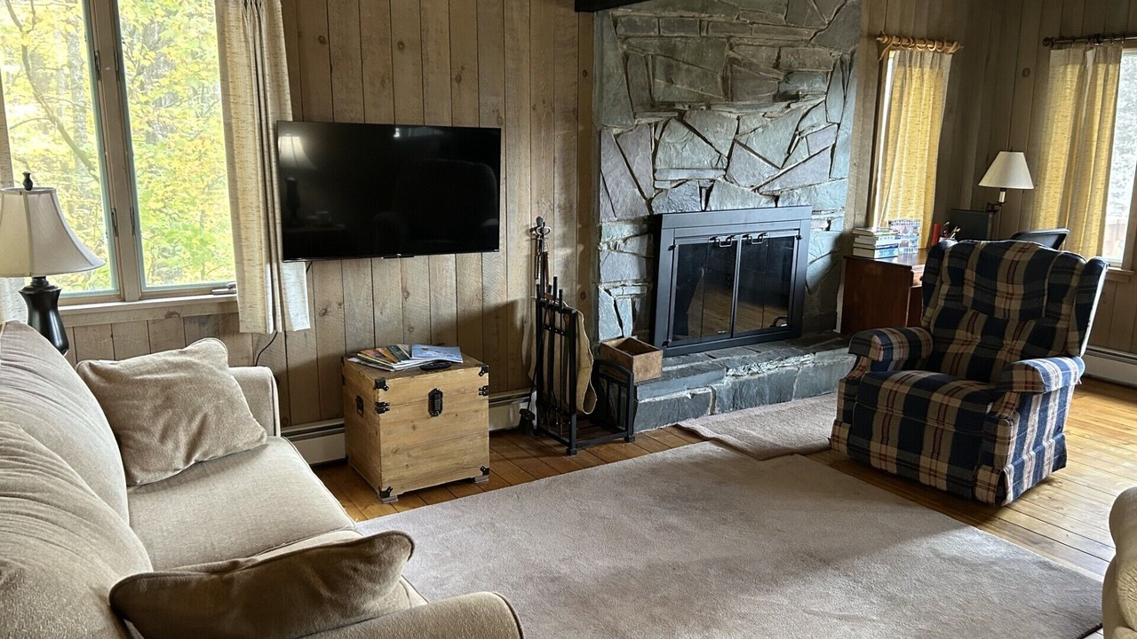 Photo of Livingroom in Stratton and Bromley Ski Areas