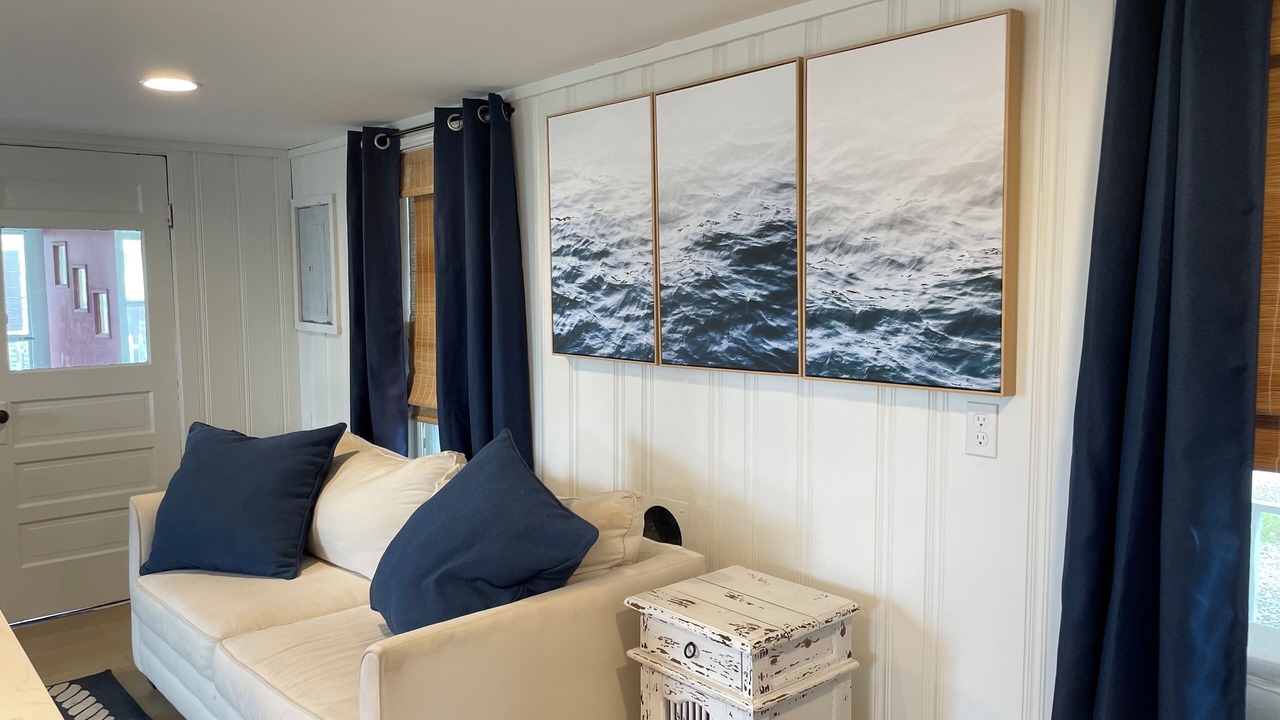 Photo of Livingroom in Hampton
