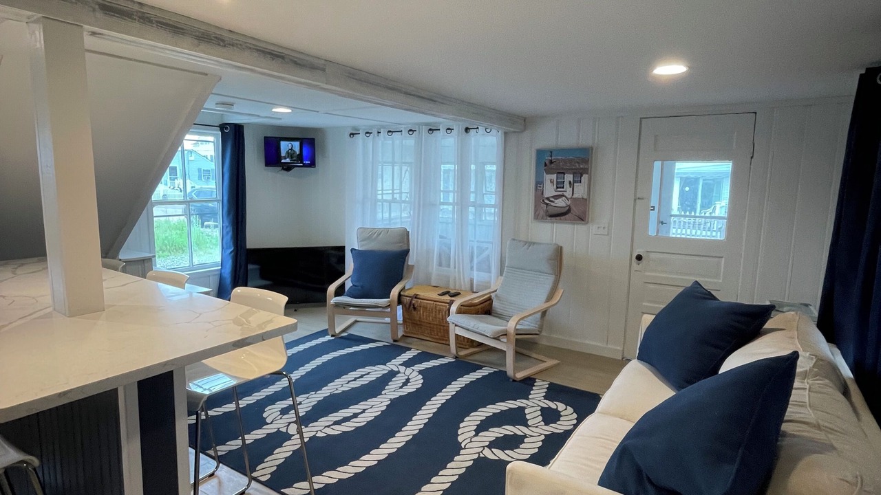 Photo of Livingroom in Hampton