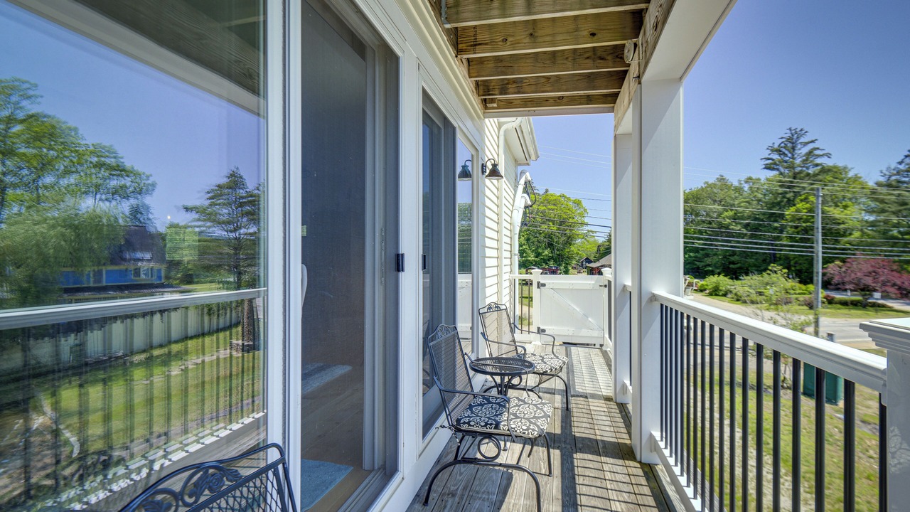 Photo of Outdoor in Silver Lake