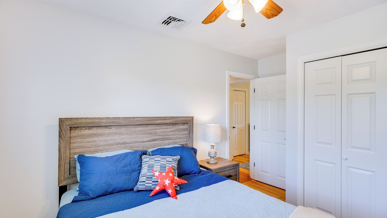 Photo of Bedroom in Narragansett