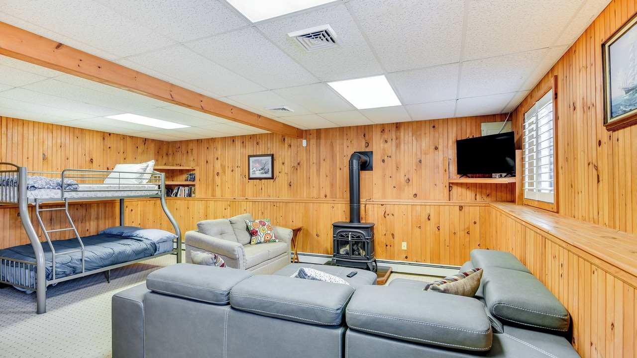 Photo of Bedroom in Narragansett