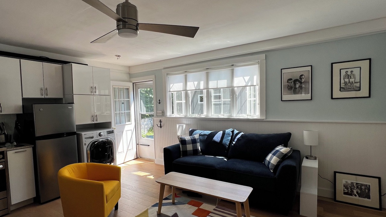 Photo of Livingroom in Provincetown