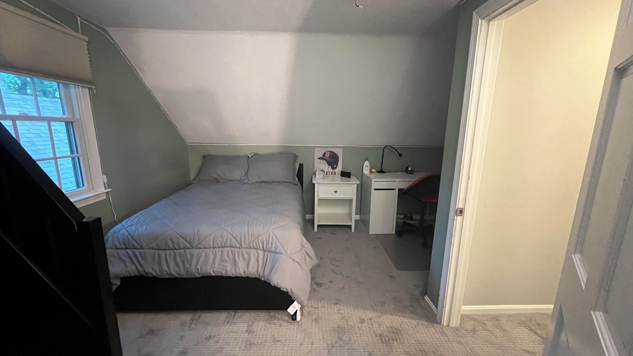 Photo of Bedroom in Marstons Mills