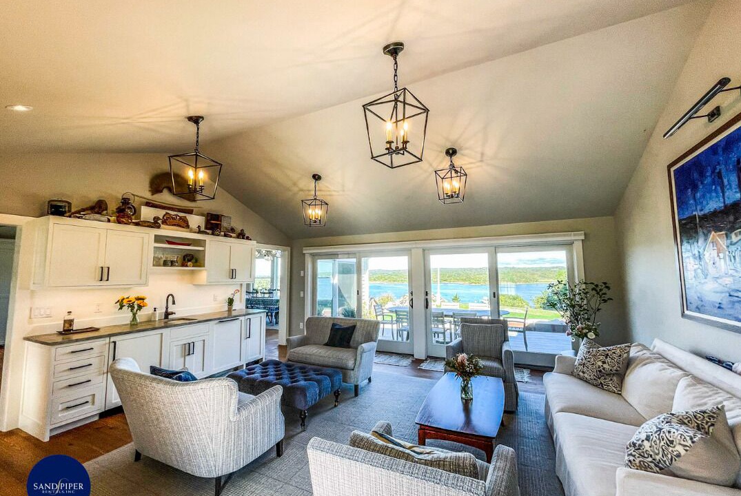 Photo of Livingroom in Chilmark