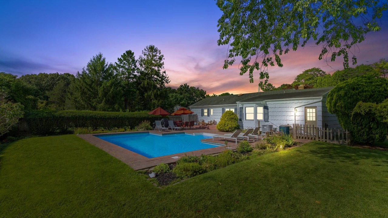 Photo of Outdoor in Westhampton Beach