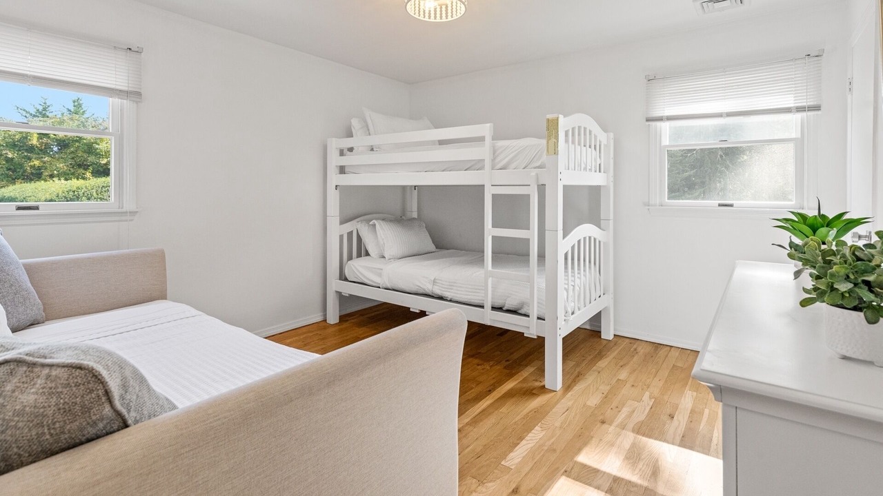 Photo of Bedroom in Westhampton Beach