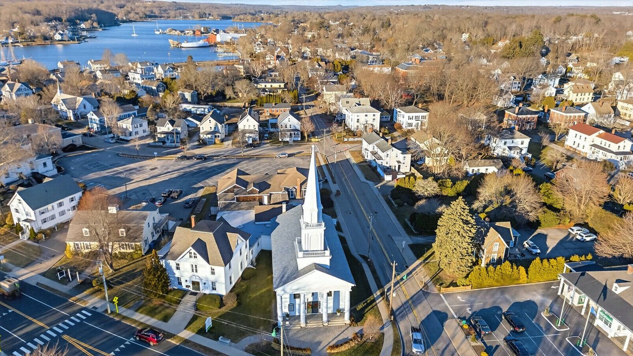 Photo of Outdoor in Mystic